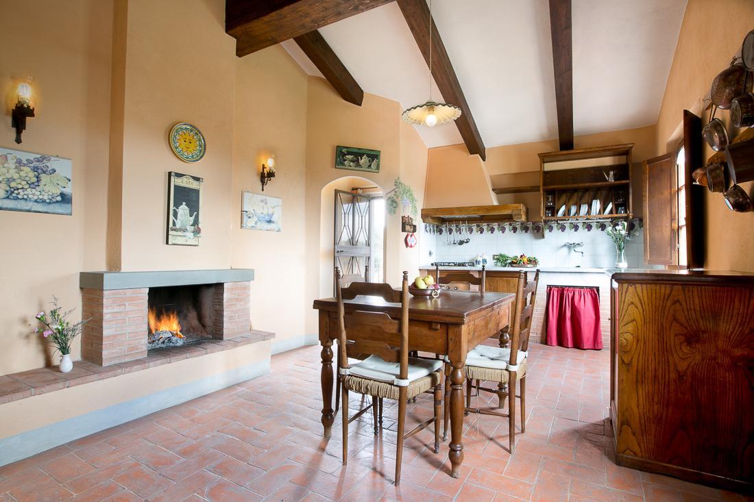Agriturismo Il Pintello Сан-Кашіано-ін-Валь-ді-Пеза Екстер'єр фото